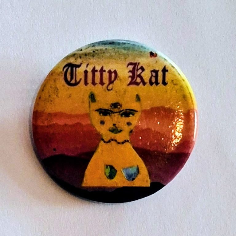 Titty Kat buttons